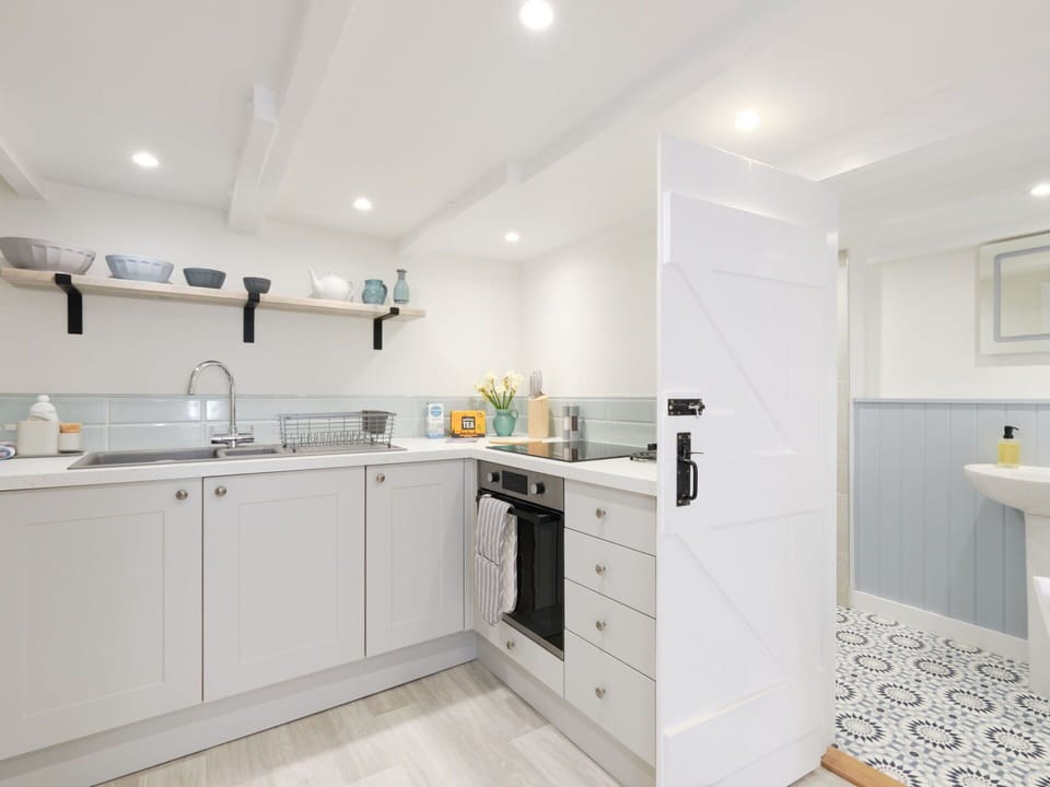 Apartment, Mountain Range, Valley, Alps, Hotel, Mountain Village