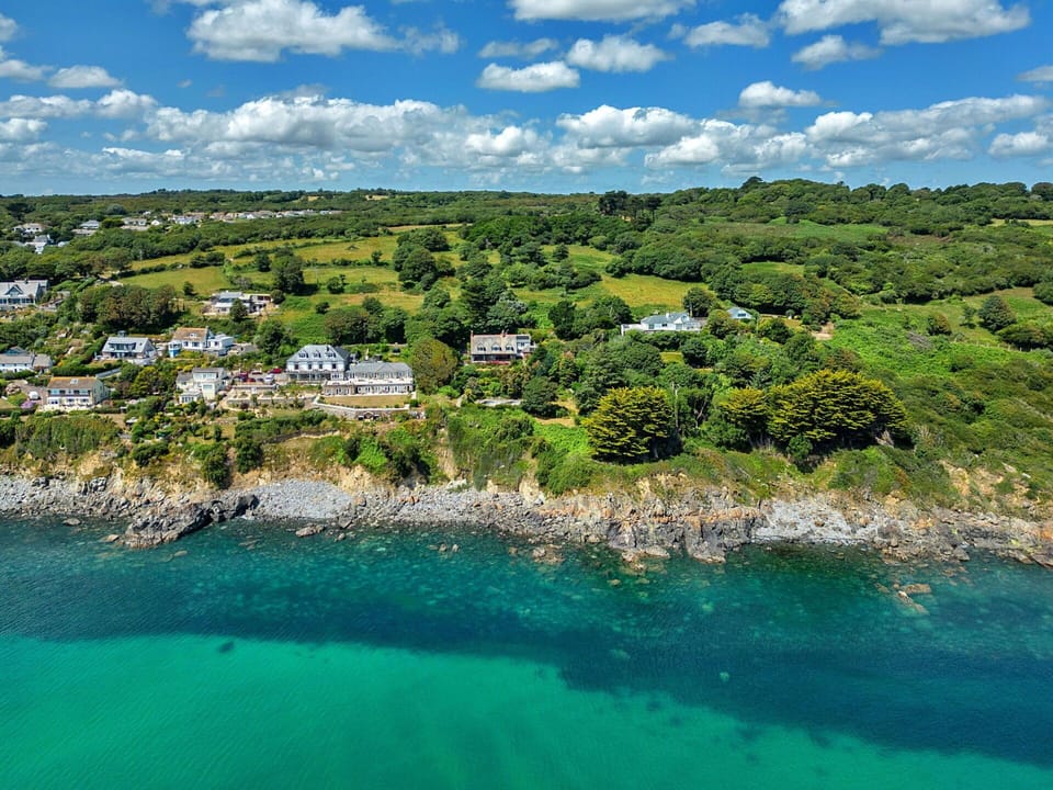 Apartment, Mountain Range, Valley, Alps, Hotel, Mountain Village