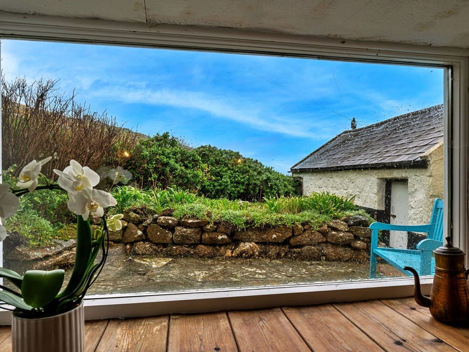 Apartment, Mountain Range, Valley, Alps, Hotel, Mountain Village