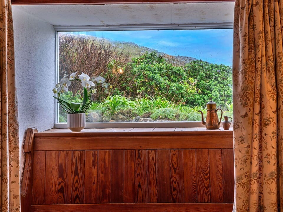 Apartment, Mountain Range, Valley, Alps, Hotel, Mountain Village