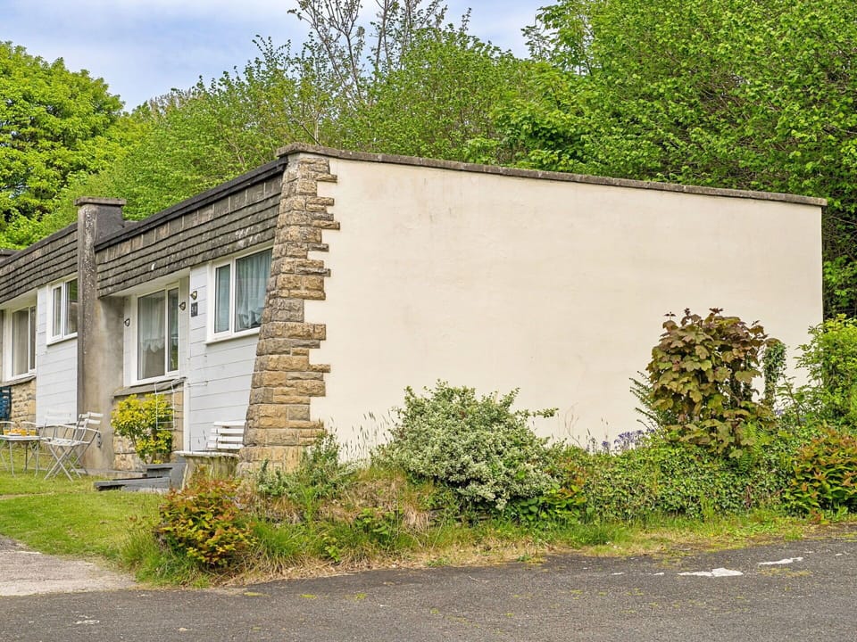Apartment, Mountain Range, Valley, Alps, Hotel, Mountain Village