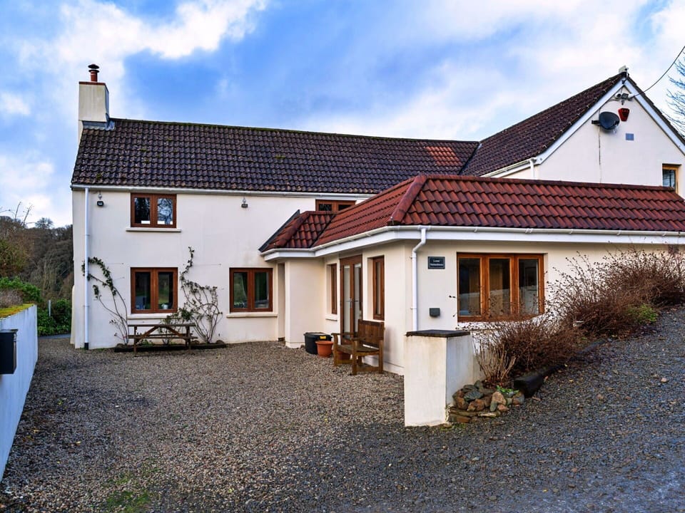 Apartment, Mountain Range, Valley, Alps, Hotel, Mountain Village