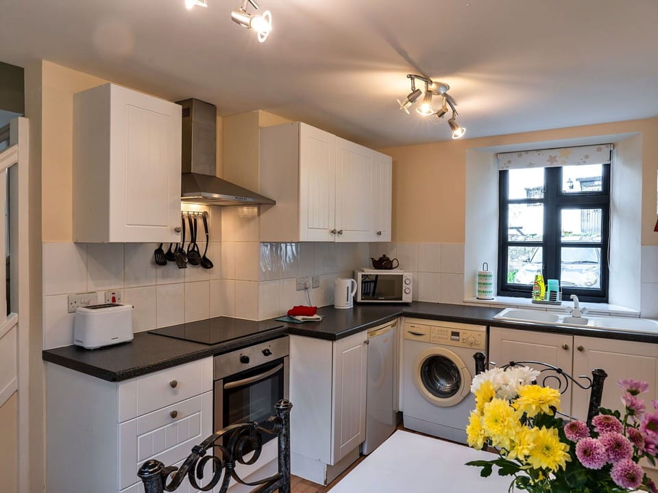 Apartment, Balcony, Shade, Marina, Hotel, Dock