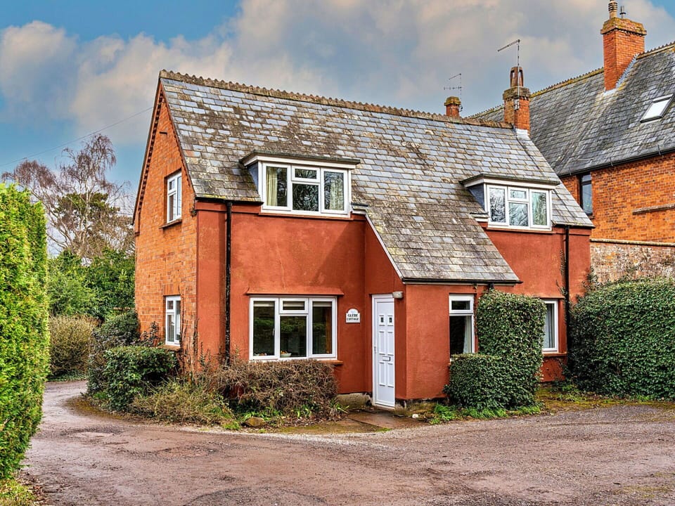 Apartment, Balcony, Shade, Marina, Hotel, Dock