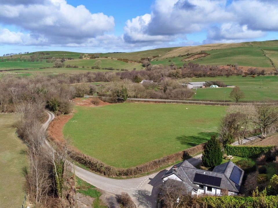 Apartment, Balcony, Shade, Marina, Hotel, Dock