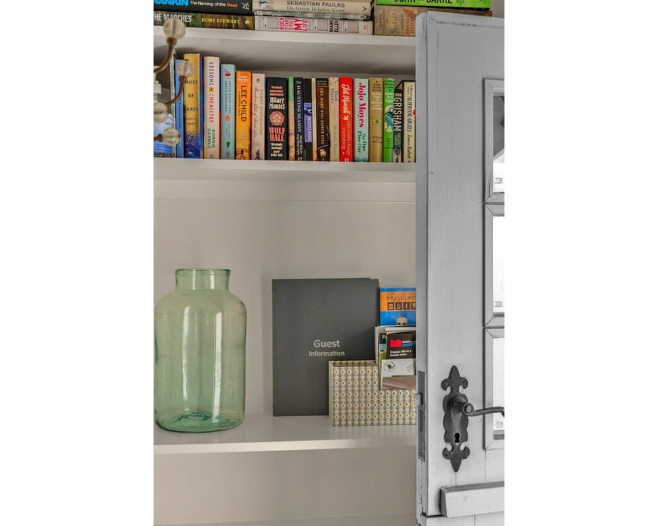 Apartment, Balcony, Shade, Marina, Hotel, Dock