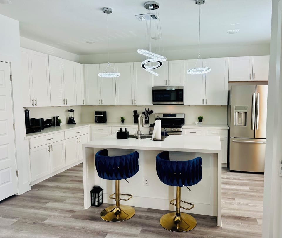 Fully stocked kitchen equipped with all the necessities one would need. 