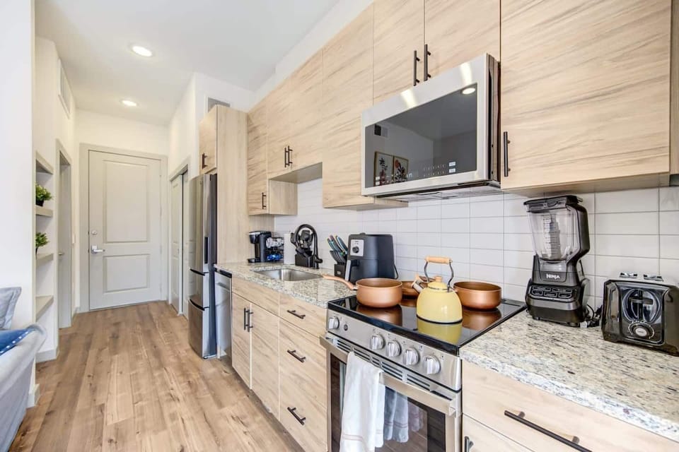 Kitchen area to throw down  your favorite dishes