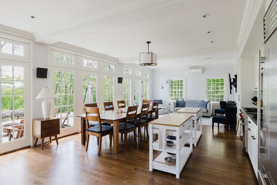 Dining area with islands and natural light