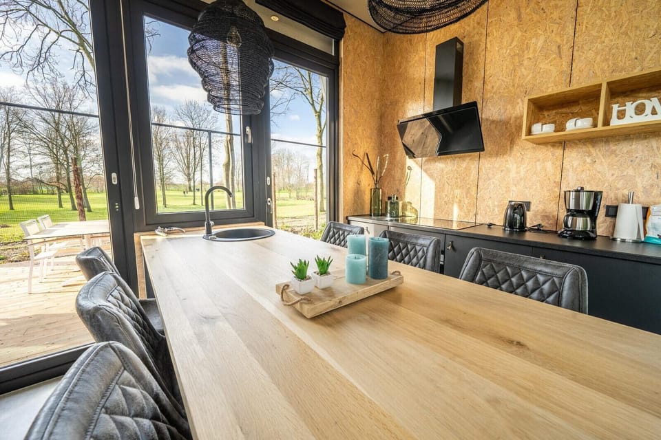 Vakantiepark Aan de Maas - Weide lande 4 - dining room