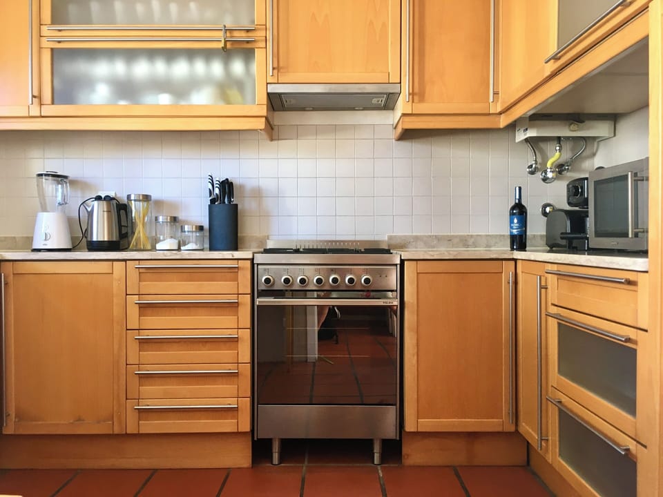 Cozinha totalmente equipada/Fully equipped kitchen