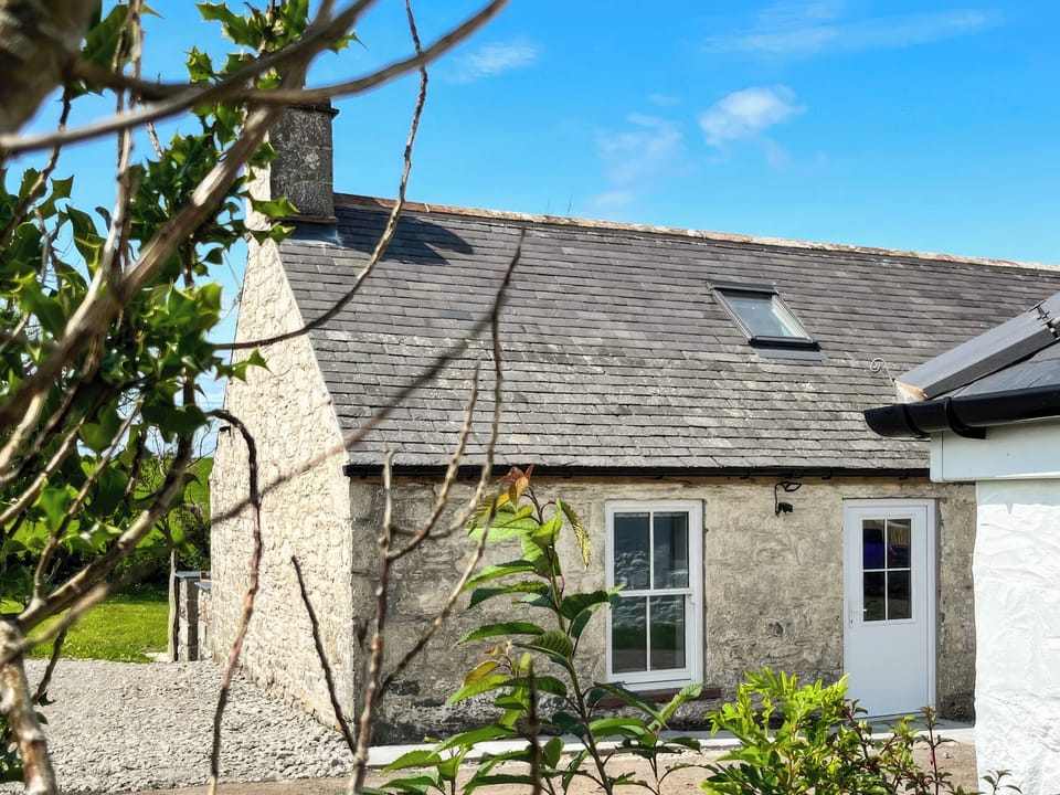 Exterior | Landberrick Farm Bothy 1, Whauphill