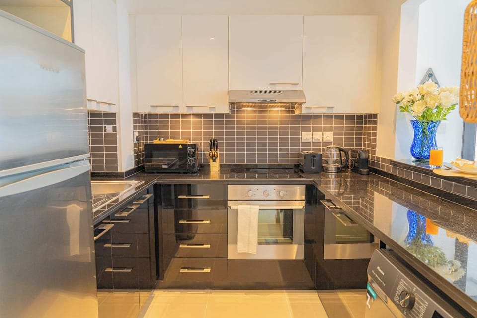 Fully-equipped Kitchen