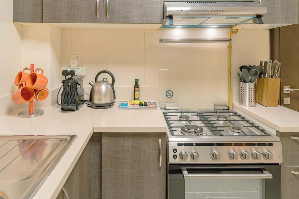 Fully-equipped Kitchen