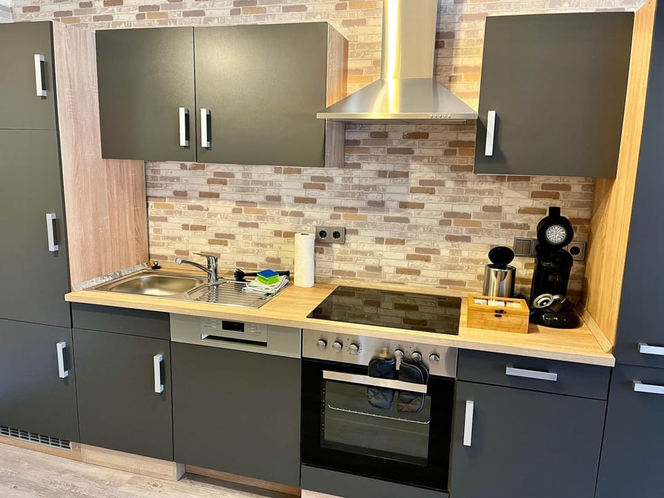 fully equipped kitchen