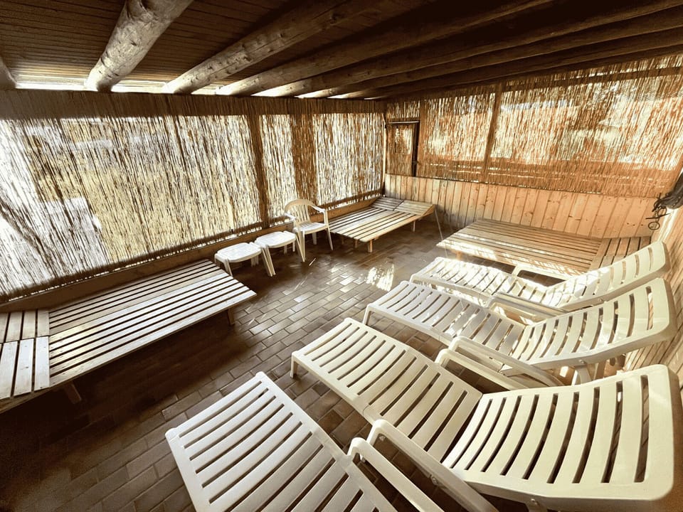 Relaxation area outdoor after the sauna 