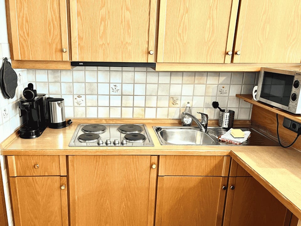 Kitchen (1)