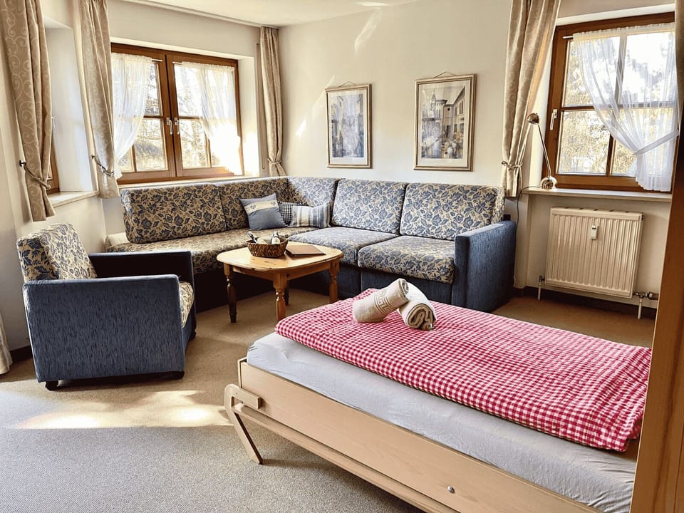Extra bed 90x200
