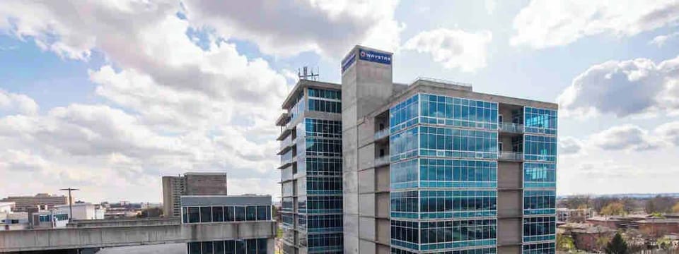 View 2 faces the heart of downtown Louisville.