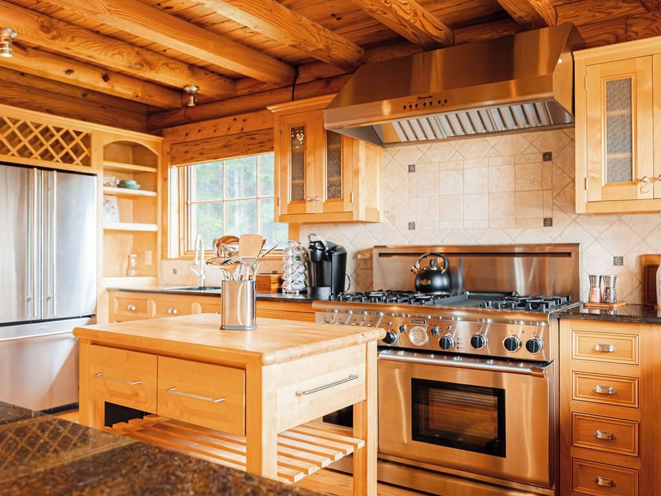 Plenty of room to cook all your favorite things.