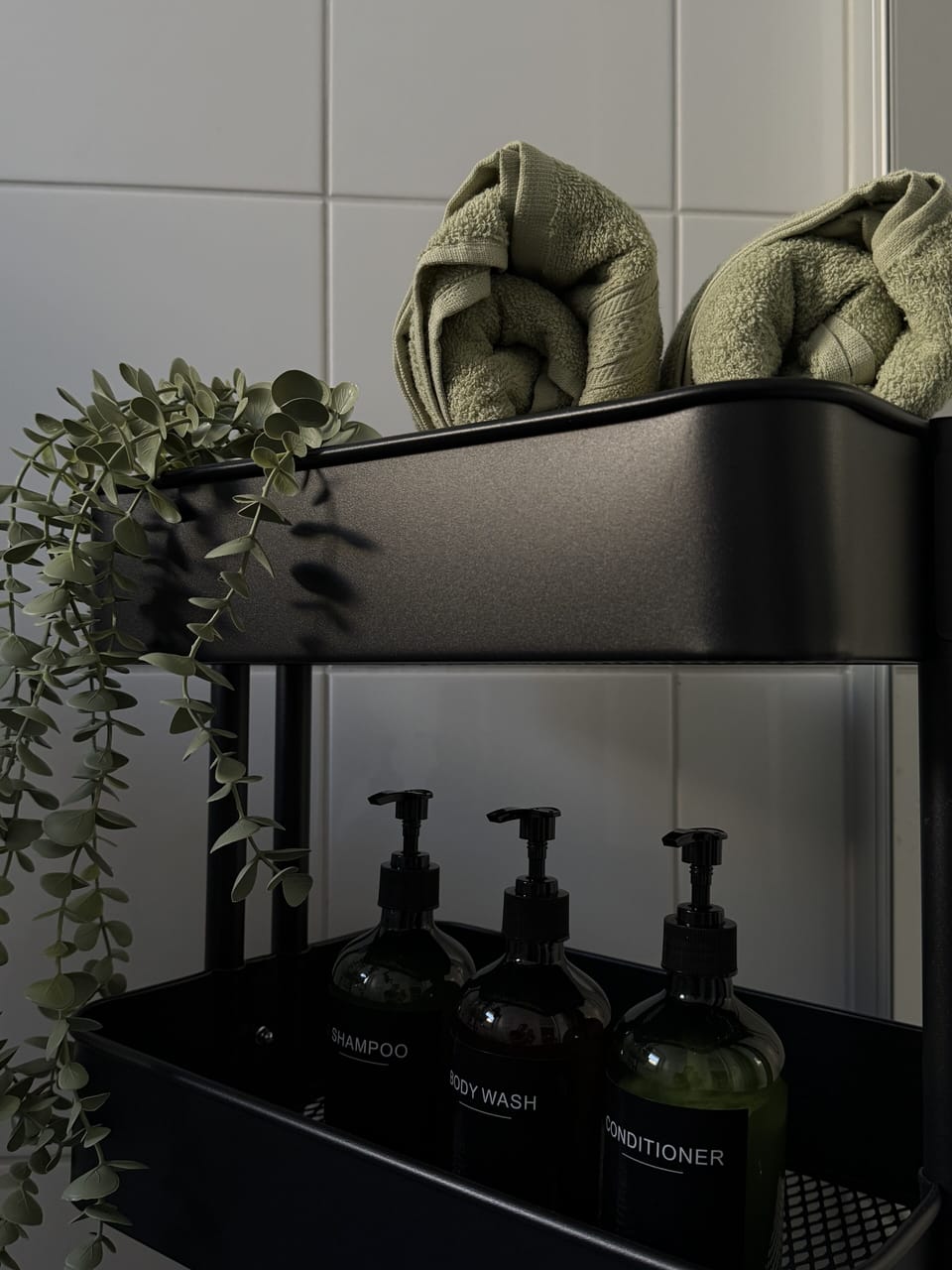 Bathroom amenities