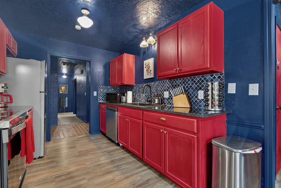 The Eat Me Kitchen