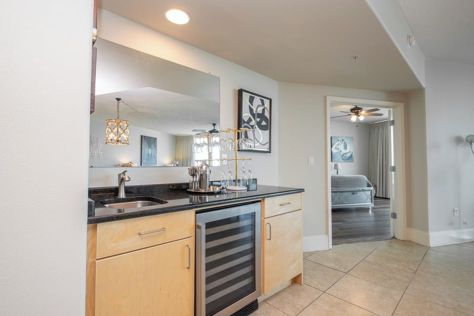 Caribe Resort B314 Wet Bar