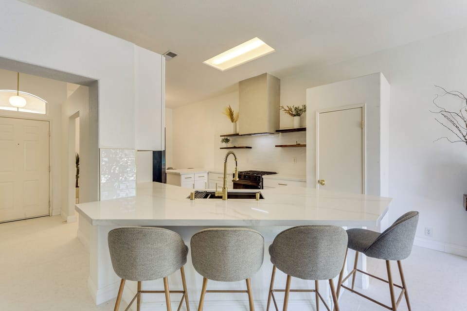 Kitchen | Cooking Basics | Drip Coffee Maker | Microwave | Toaster | Blender