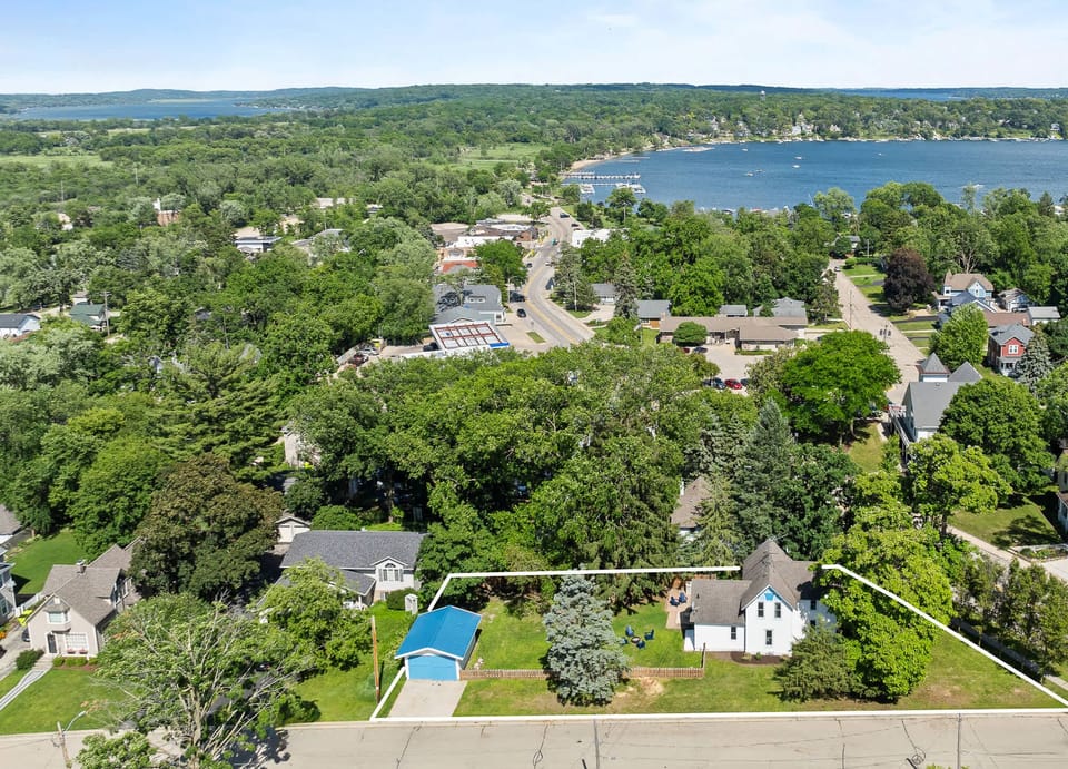 Location, location! We are just a short walk to the lakefront, downtown bars, restaurants, and ice cream shops. Plus, the sandy Williams Bay Beach is only a quick 3-minute drive away!