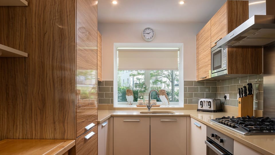 The kitchen is very well-equipped