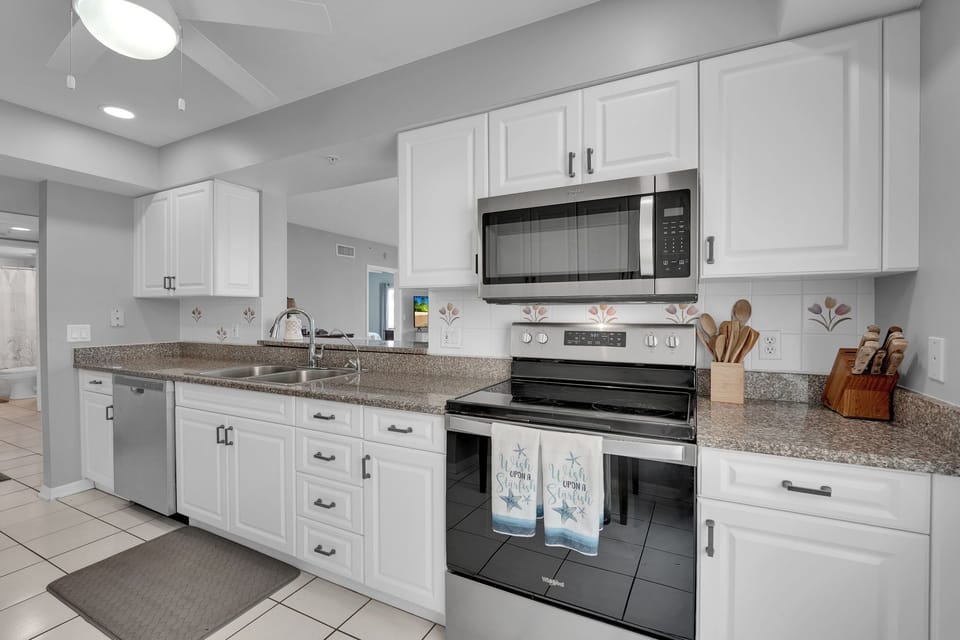 Fully equipped kitchen