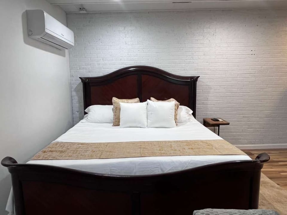 Studio Apartment ( Bedroom )