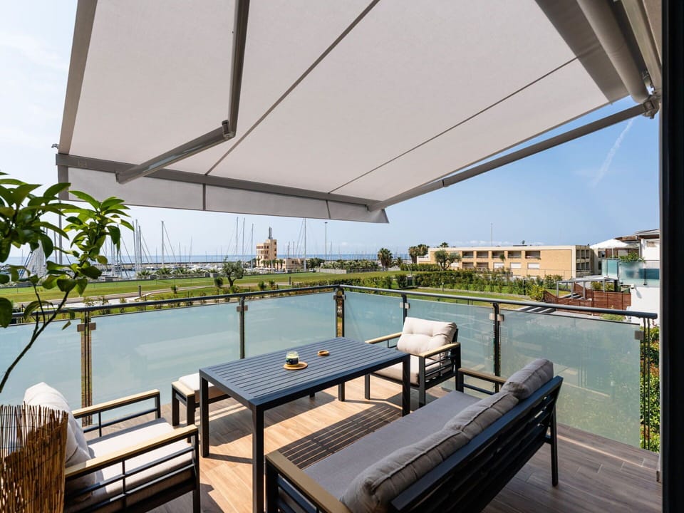 Furniture, Awning, Shade, Outdoor Furniture, Chair, Outdoor Table, Outdoor Structure, Houseplant, Canopy, Flowerpot
