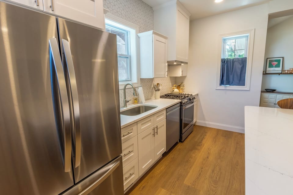 Main Level | Kitchen