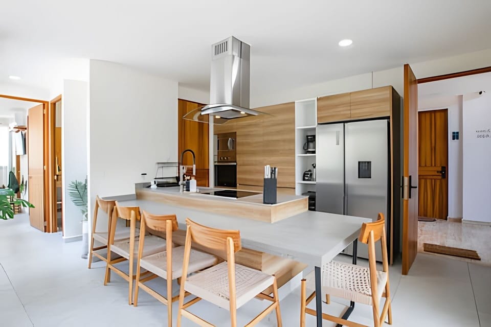 On site,Seating area,Coffee / tea facilities,Area and facilities,Kitchen or kitchenette,Decorative detail,Living Room,Location,View(from property / room)