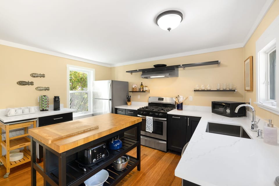 Modern kitchen