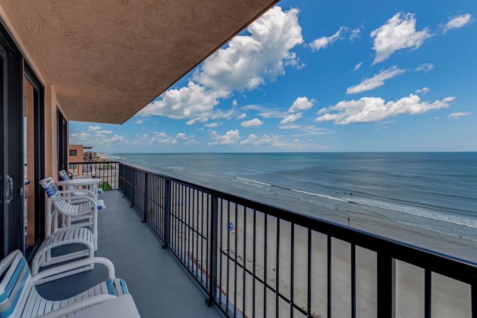 Endless ocean views for the perfect beach escape!