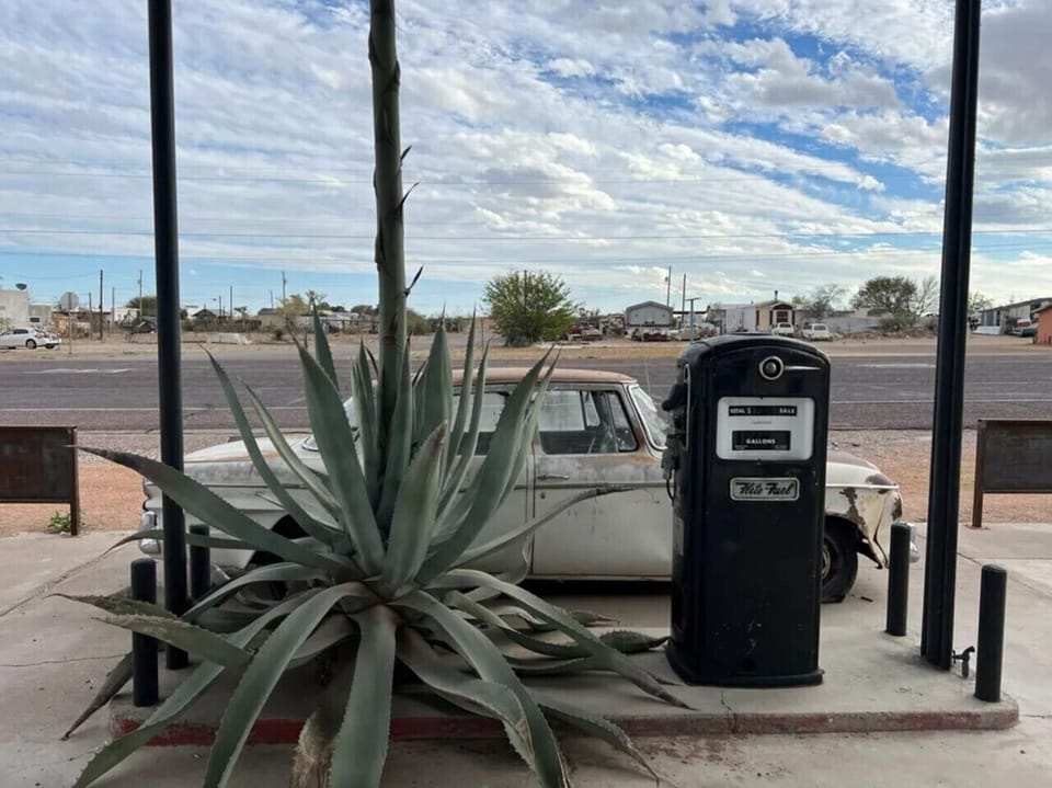 Oversized agave and original vintage gas pump — Pik Pak Marfa`s iconic West Texas exterior
