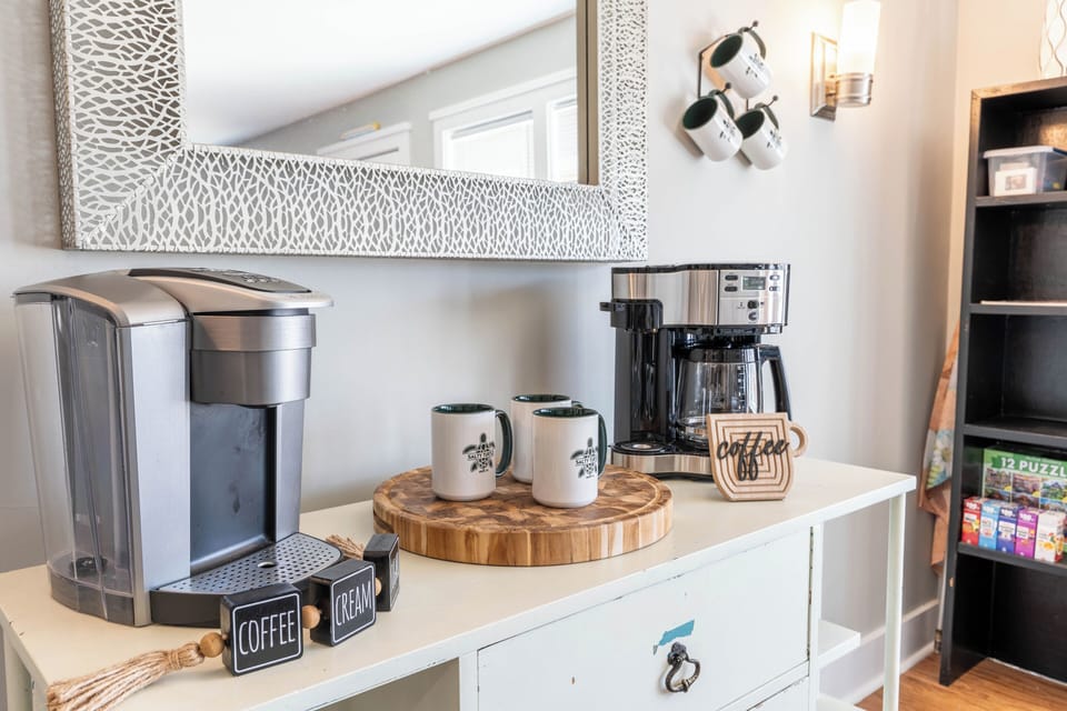Coffee by the Cup or by the Pot
