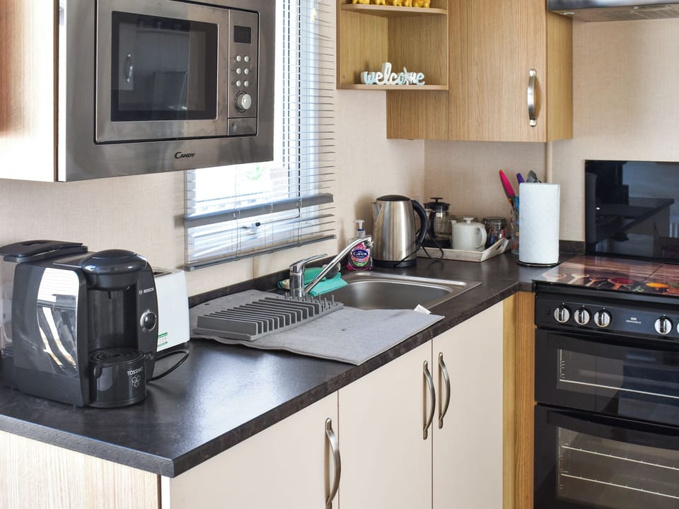 Kitchen | Ocean Drive, Corton, near Lowestoft