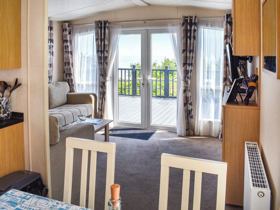 Open plan living space | Ocean Drive, Corton, near Lowestoft