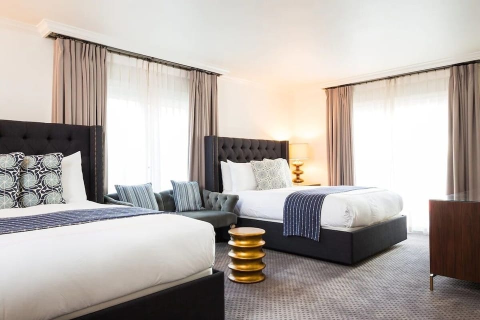 Arrive, exhale, and enjoy a bright suite with double comfort.