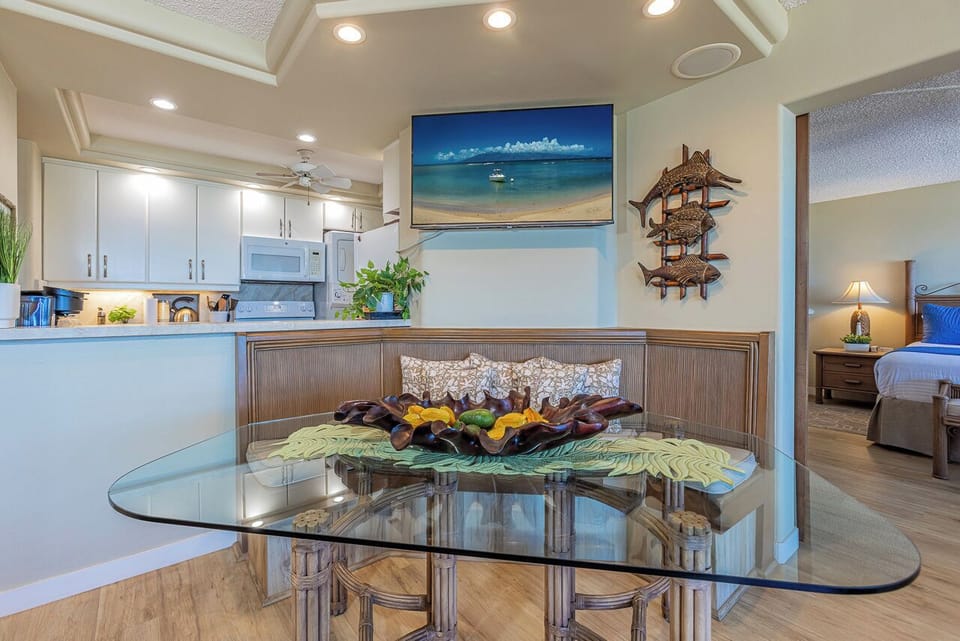 Dining Nook Inside Seats Four