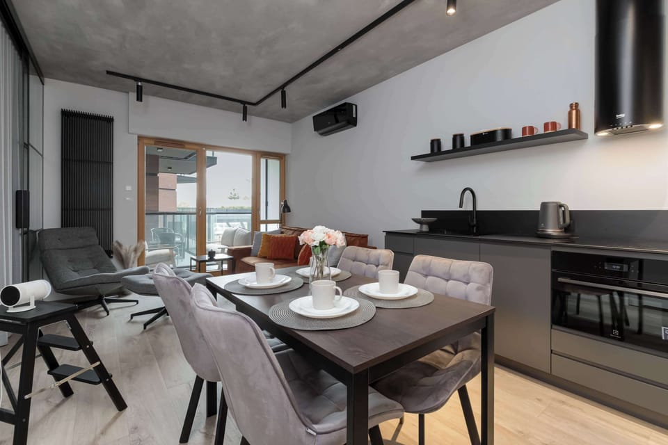 Dining space with comfortable seating - a stylish place to enjoy a meal.