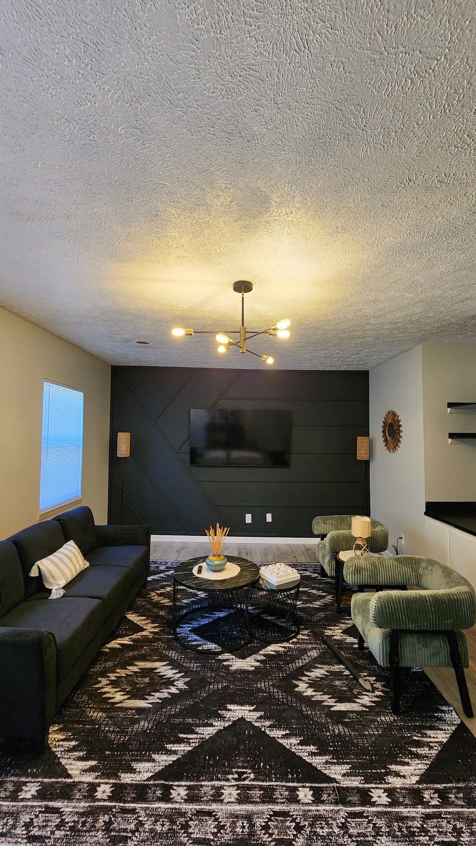 Spacious living room overlooking Park 