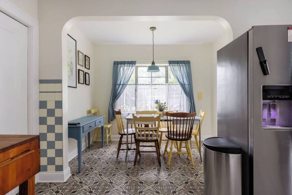 Enjoy all your meals in the cozy eating nook in the kitchen! Table seats six.