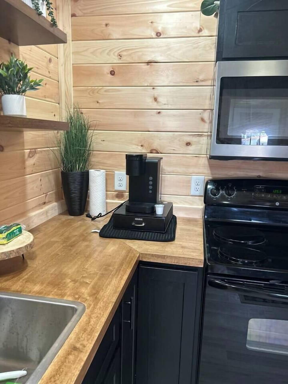 4eadf2e3-900c-4006-93c9-6586a2ed27e2