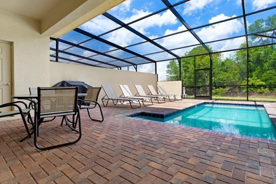 Private Pool