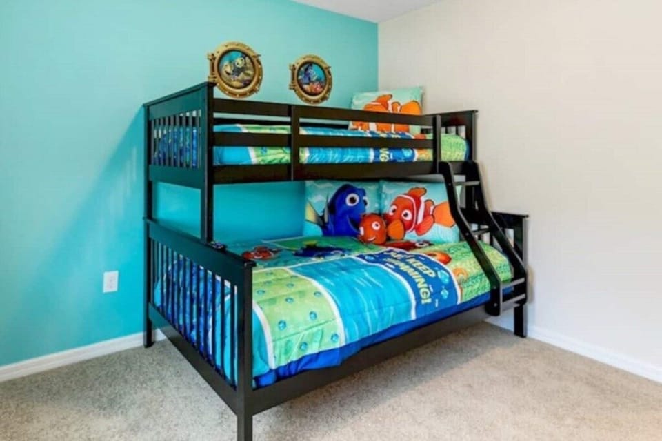 Nemo & Dori Bunkbed Room