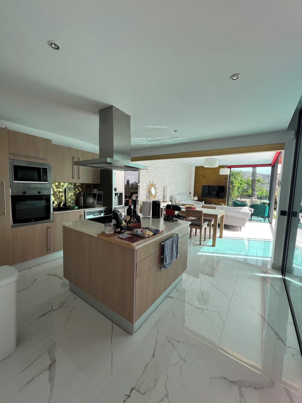 INTERIOR KITCHEN VIEW OPEN PLAN